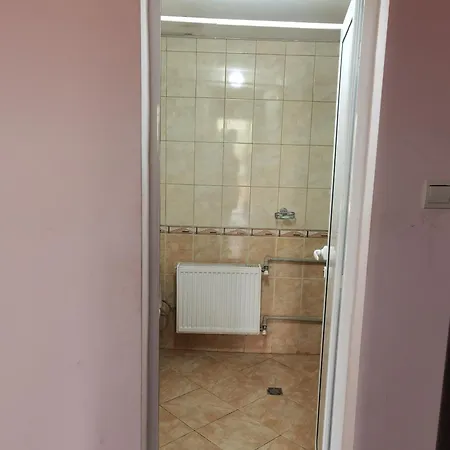 еделвайс Hotel *